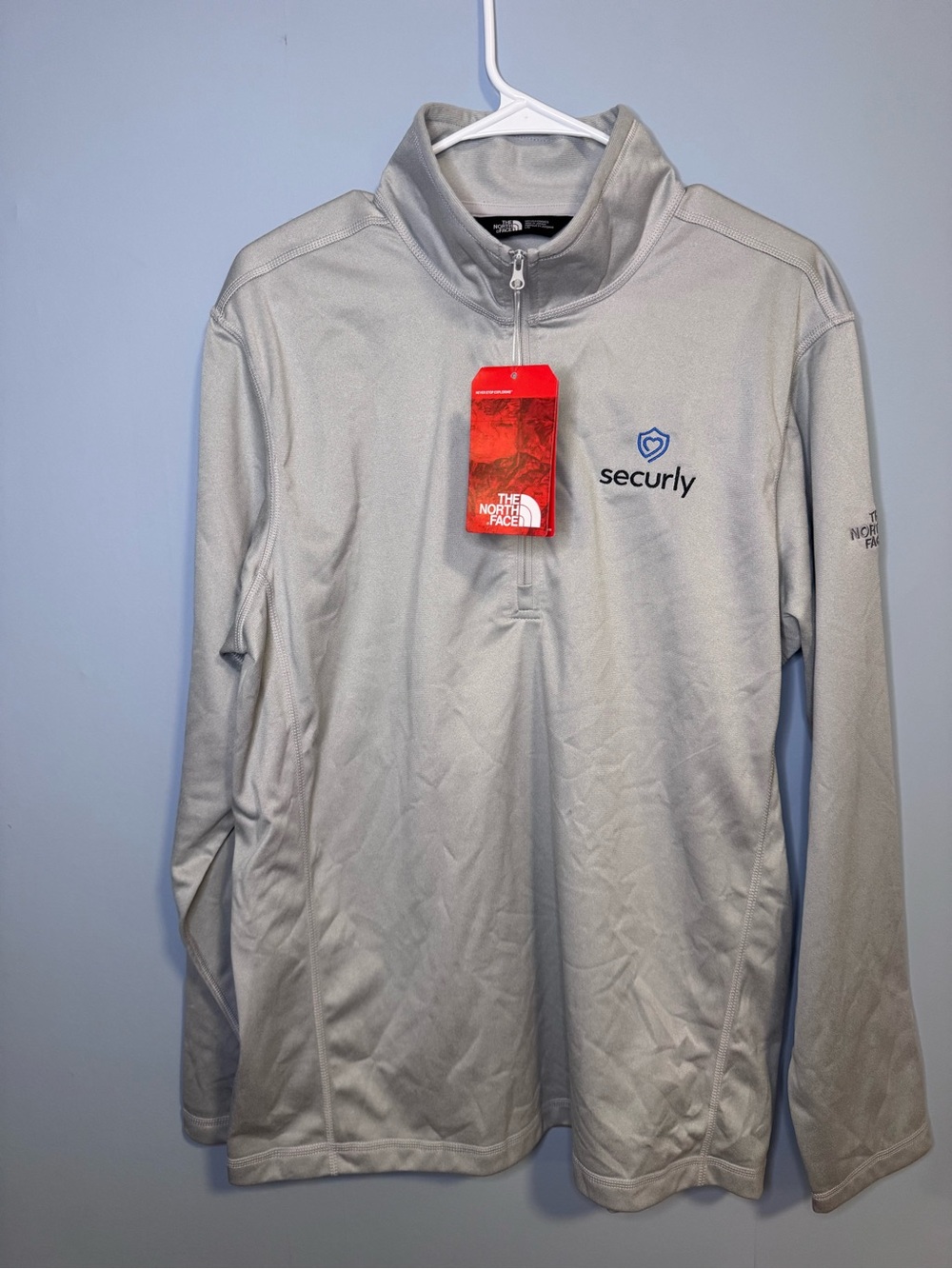 The North Face Tech 1/4 Zip Fleece Mens L Gray Securly Logo NWT Pullover